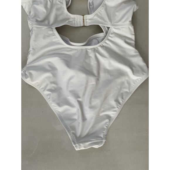 Fashion To Figure Swim Women One Piece Swimsuit Cut Out Swimwear - Picture 10 of 11